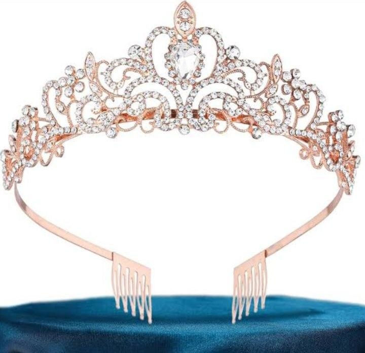 Beret tiyara 